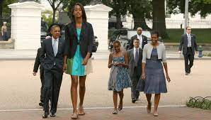 Sasha obama attended the private university of chicago laboratory schools in chicago with her sister at the beginning of 2009, she took a lot of spotlight from media being the youngest child to live in the white house. Malia Obama Height Body Measurements Net Worth Car Boyfriend