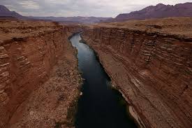 John river ist ein brillanter ermittler, doch sein verstand manövriert ihn in die grauzone zwischen lebenden und toten. Megadrought Spurs First Ever Federal Colorado River Cutbacks E E News