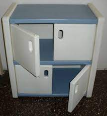 Compact, stylish, modern kitchen makes a great addition to any play area. Price Drop Little Tikes Bookcase Cabinet Incl Delivery Furniture Home Living Furniture Shelves Cabinets Racks On Carousell