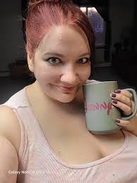 Good morning y'all! I hope you guys have a great day! Can I get a good  morning back??? It's almost turkey day!