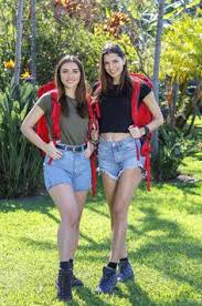 Française genres :jeu télévisé, téléréalité de compétition, aventureformat :minproduction regarder pekin express saison 11 episode 01 en vf vostfr. 49 Idees De Pekin Express Pekin Express Pekin Jeux Aventure