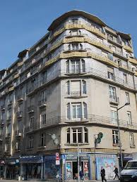 La Maison Bleue 1929 Angle Boulevard Foch Rue D Alsace Angers 49 In 2020 Boulevard Building Maison