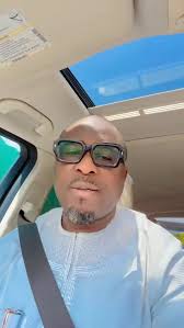 Gorgeous duo @nusirat_.b @opeabdul * * Lagos Bigboy; Alhaji Ganiu Aremu "Barry  Shine" @barryshine_ throws classy suprise birthday for wifey, Hajia  Rasheedat Glamour @glamour_fabrics @glamourrashidah It was an evening full  of grandeur