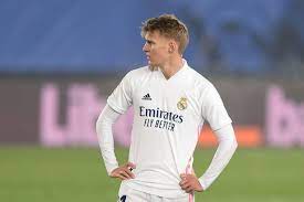Martin odegaard left london colney training ground around 30 minutes ago after undergoing his media duties. Arsenal Handed Martin Odegaard Blow As Carlo Ancelotti Makes Transfer Decision Over Midfielder Football London