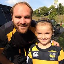 Lynda Messenger (@LyndaBarker)