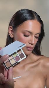 The Best in Makeup & Makeup Products