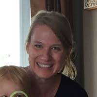 Carrie Brewster's Instagram, Twitter & Facebook