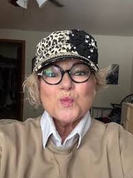 Happy Valentine's Day, everyone! ❤️♥️💜🩷💝