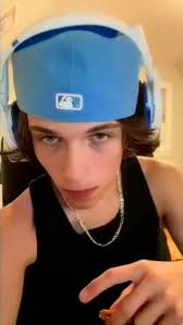 Funniest man in the internet right now 😂😂😂