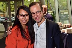 Gehäkelt wurde er mit twister skater mit häkelnadel 6 mm. Warmup Fur Den Schauspielerpreis Mit Sonja Gerhardt Alexandra Kamp