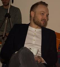 From wikimedia commons, the free media repository. Arjen Lubach S New Haircut Updated March 2021