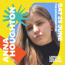 Anna Houghton's Instagram, Twitter & Facebook