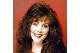 Roxanne Ellwanger's Instagram, Twitter & Facebook