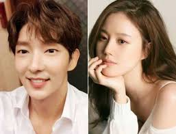 A man hides his cruel past and changes his identity while his detective wife tracks down his past. Sinopsis Drama The Flower Of Evil Kabar Gembira Aktor Ganteng Lee Joon Gi Akan Tampil Di Drama Korea Terbaru Berjudul Flower Of Evi Drama Drama Korea Aktor
