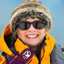 What is the daytime attire allowed