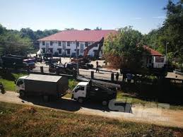 Sungai petani is kedah's largest town and is located about 55 km south of alor setar, the capital of kedah, and 33 km northeast of george town, the capital city of the neighbouring state of penang. 15 Tahun Pemilik Inap Desa Ceroboh Tanah Kerajaan