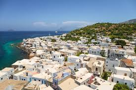 Nisyros ist ein aus tiefem meer aufsteigender stratovulkan (698 m über dem. Nisyros Insel Griechenland Stockfoto Bild Von Szene Sonnig 46843030