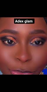 Glitter eyeshadow is my get to go eyeshadow anytime 🤭🤭