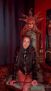 Mistress Elliana OnlyFans - Unique collection