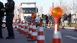 Grenze zu frankreich wieder offen 18.06.2020 | 15:00 uhr die strengen kontrollen an der grenze zwischen dem saarland und frankreich sind zu ende. Weitere Massnahme Wegen Corona Grenzen Sind Geschlossen Baden Online Nachrichten Der Ortenau Offenburger Tageblatt