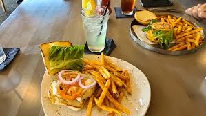 AJ's Kitchen & Cocktails, 1 King and Bear Dr, St Augustine, FL 32092, US