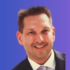 Roderick Mann's Instagram, Twitter & Facebook