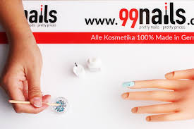 Strasssteine Fur Nagel Anleitung Fur Ein Glamouroses Nageldesign 99nails
