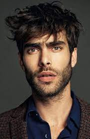 Medium length hairstyles for men are the easiest to find, and also the coolest ones. The Best Medium Length Hairstyles Haircuts For Men In 2021