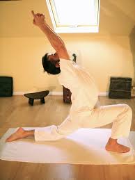 Ashwa Sanchalanasana Wikipedia Yoga Asana Ashwa Hatha Wikipedia Portaal Posture Libro Pdf Iguane Je Week Wiki Blogu Yoga Poses For Beginners Yoga Yoga Asanas