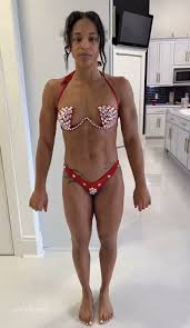 Bianca Belair Nude and Sexy Photo Collection - Fappenist