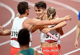 Dołącz do facebooka, aby nawiązać kontakt z kajetanem duszyńskim oraz innymi osobami, które możesz znać. M278dflyz Vthm