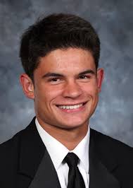 Fontainebleau High School awards diplomas