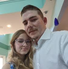 Carl Gaither's Instagram, Twitter & Facebook