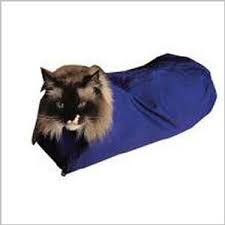 The zippered bag has room for your cat's legs and a hold for his head; Feline Restraint Nylon Bag For 5 10 Lbs In Navy