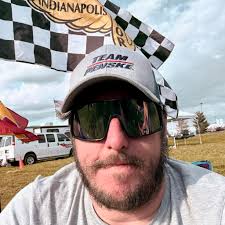 What to do when a boss yells at a coworker