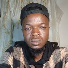 Revoluxon Rocky has arrived at the Liberia International Airport ahead of  Christoph's July 26 Concert at SKD Stadium. The Trapco Rapper was well  received by the entire Money Empire Team . Check