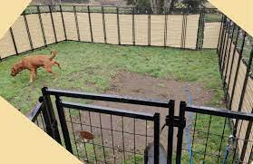 Farmhouse fans can rejoice with this fashionable diy barn door doggy gate from remodelaholic.a sturdy pick that keeps both big and small dogs contained, this wooden barrier can be used to block staircases, too. 9 Diy Dog Fence Plans Blueprints For Keeping Your Canine Contained