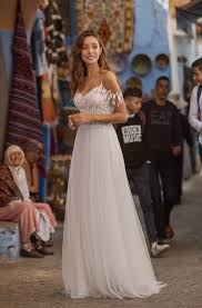 Tulle prom dress homecoming dresses party dress bridesmaid dresses wedding dresses lace dress reception dresses bridesmaids white dress. Wedding Gowns Under 200 200 Dollar Bridals Dress June Bridals