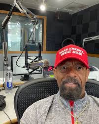 Mark Belling's Instagram, Twitter & Facebook