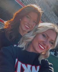 Lauren Hellmann's Instagram, Twitter & Facebook