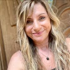 Hope Prather's Instagram, Twitter & Facebook