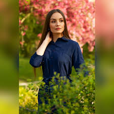 Urban Art Nomads - Johanna - Famous teen model