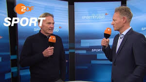 From 1999 to 2005, the program was called zdf sportstudio. Hans Joachim Watzke Die Fans Sollen Traumen Das Aktuelle Sportstudio Zdf Youtube