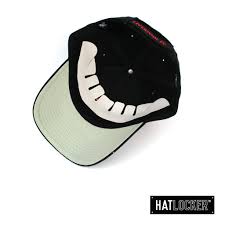 On new year's day 1938 the team wore red and white hooped tops against chelsea at anfield. Hats Headwear 47 Brand Liverpool Fc Black Mvp Red Logo Curved Brim Lumosconsultancy Com