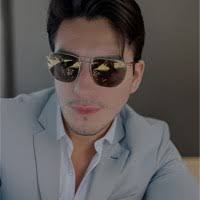 200+ perfiles de «Ale Reynoso»