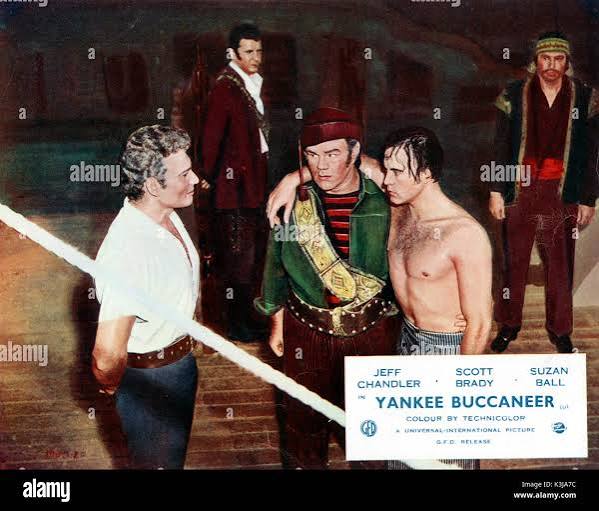 YANKEE BUCCANEER foreground - JEFF CHANDLER, GEORGE MATHEWS, SCOTT BRADY YANKEE  BUCCANEER Stock Photo - Alamy