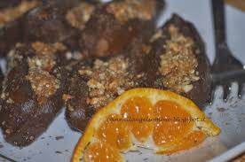 Translation of dolce come il miele in english. Mustazzola Di Scicli Dolci Della Tradizione Antiche Ricette Dolci Con Il Mosto Sciroppo Di Carrube Miele Di Carrubo Mando Ricette Dolci Dolci Di Mandorla