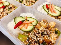 With this, you can make mildly sweet, savory, smoky, juicy and tender delicious bulgogi. Heat Eat Meals Available Pork Veg Mi Goreng W Fried Egg 18 Soy Sce Pork Veg W Rice 18 Bulgogi Chicken Veg Hokkien Noodle 18
