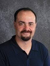 Steven Bergman's Instagram, Twitter & Facebook