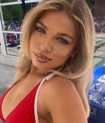 McKenzie🤍 (@mckenzie__brooke) • Instagram photos and videos